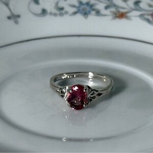 Women’s Ring 925 Sterling Silver Pink Mauve CZ Size 7